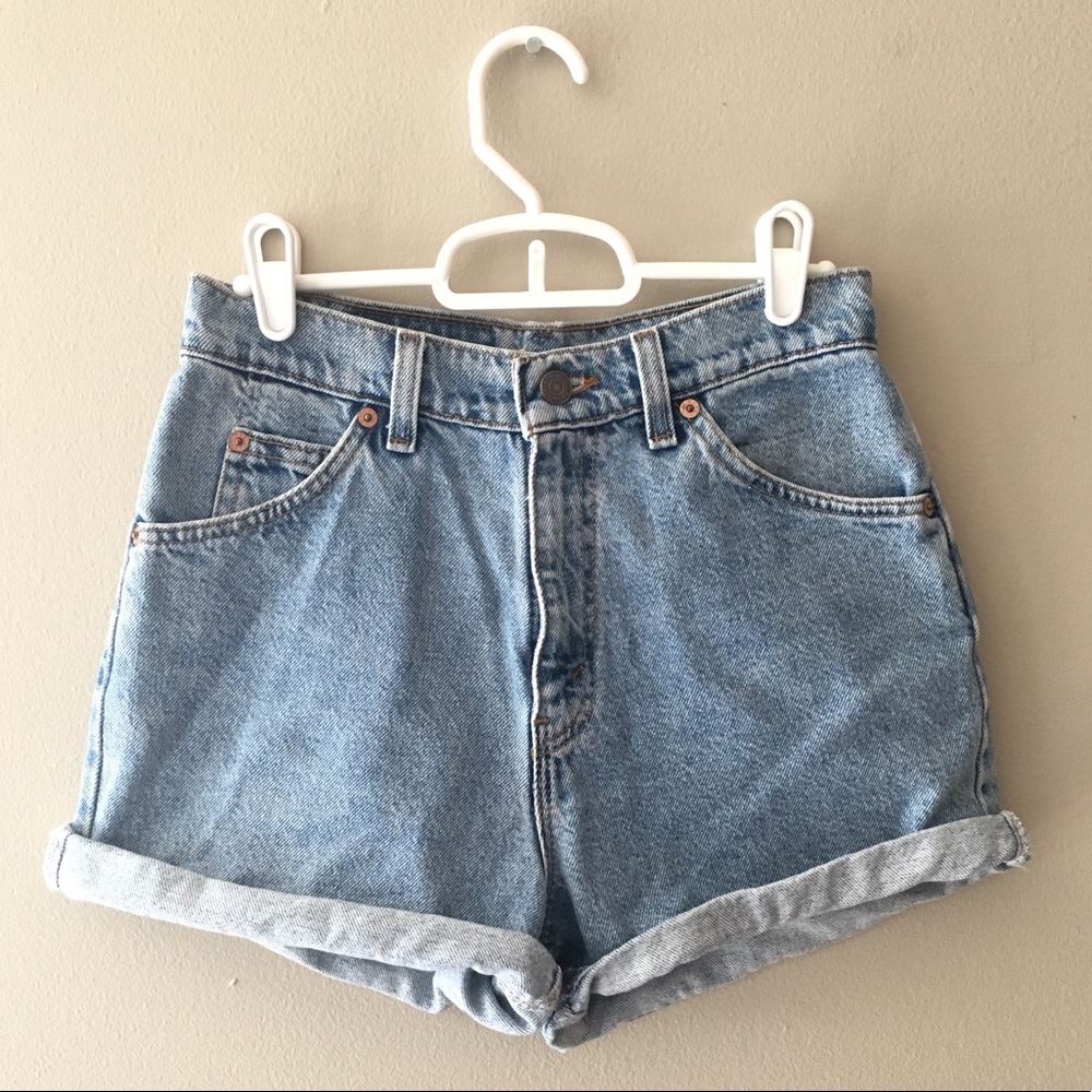 Vintage Levi’s High Waisted Denim Shorts
